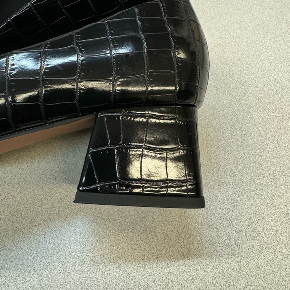 ASOS Design Saint block mid heeled shoes. Black Croc - Picture 2 of 9